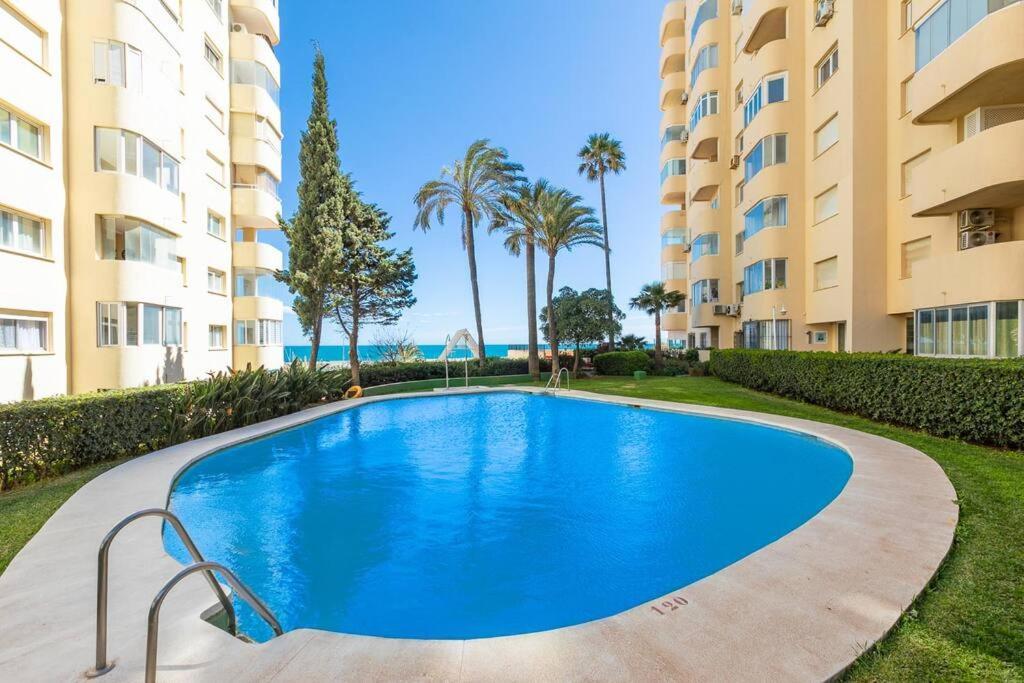 Seaview Estepona Marine Port With Pools Kültér fotó